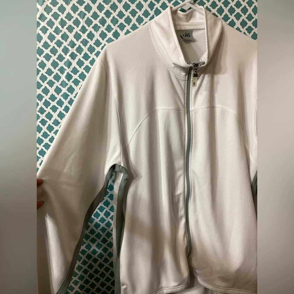 Alo women’s athletic White Full-Zip Jacket size large - Picture 5 of 16